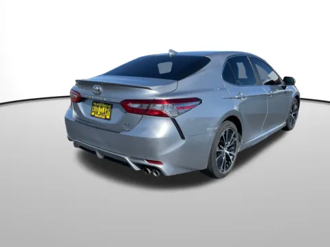 Another view of 2019 Toyota Camry SE for sale in Union Gap, WA at Bud Clary Toyota of Yakima