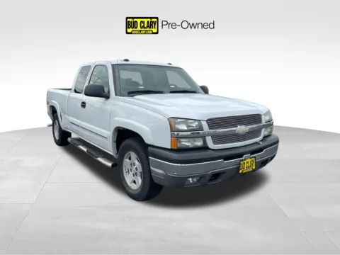 White 2004 Chevrolet Silverado 1500 Z71 for sale in Union Gap, WA