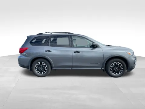 Photos of 2019 Nissan Pathfinder SL for sale in Union Gap, WA at Bud Clary Toyota of Yakima