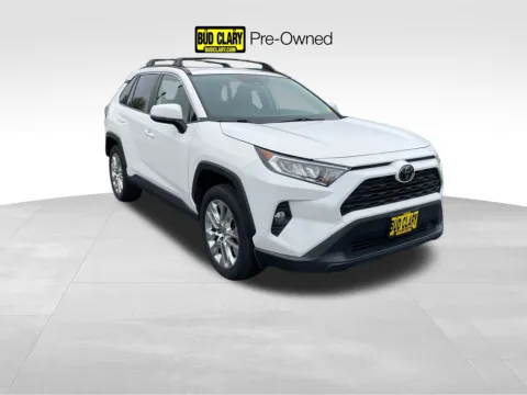 White 2019 Toyota RAV4 XLE Premium for sale in Union Gap, WA