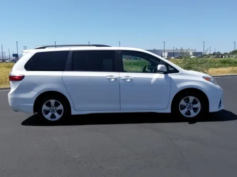 Photos of 2020 Toyota Sienna LE Mobility for sale in Union Gap, WA at Toyota of Yakima