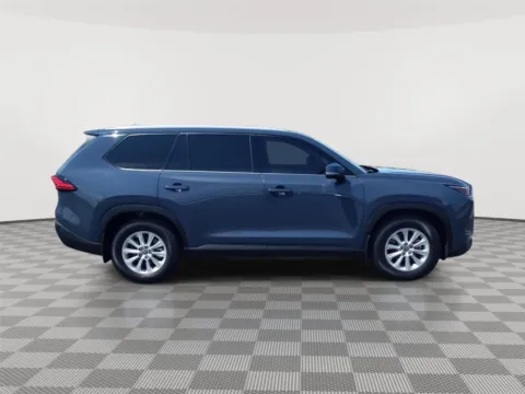 Photos of 2024 Toyota Grand Highlander Hybrid XLE for sale in Union Gap, WA at Toyota of Yakima