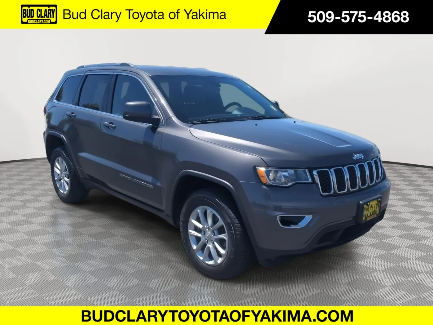 Gray 2021 Jeep Grand Cherokee Laredo for sale in Union Gap, WA