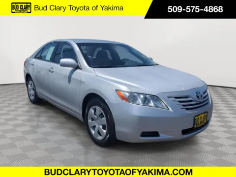 Silver 2008 Toyota Camry XLE for sale in Union Gap, WA