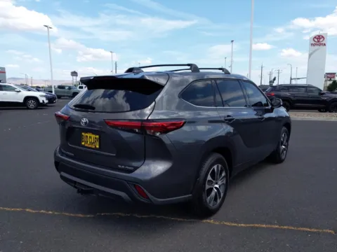 Another view of 2020 Toyota Highlander XLE for sale in Union Gap, WA at Toyota of Yakima