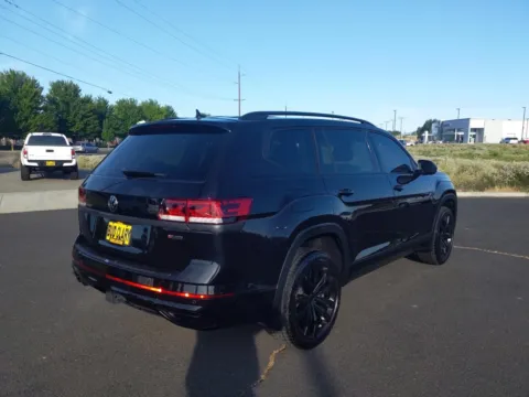 Another view of 2021 Volkswagen Atlas 3.6L V6 SEL Premium R-Line for sale in Union Gap, WA at Toyota of Yakima