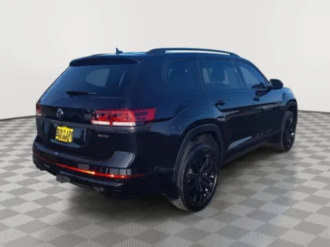 Another view of 2021 Volkswagen Atlas 3.6L V6 SEL Premium R-Line for sale in Union Gap, WA at Toyota of Yakima