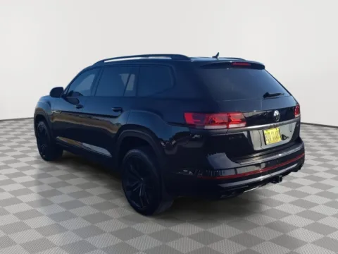 More photos of 2021 Volkswagen Atlas 3.6L V6 SEL Premium R-Line at Toyota of Yakima, WA