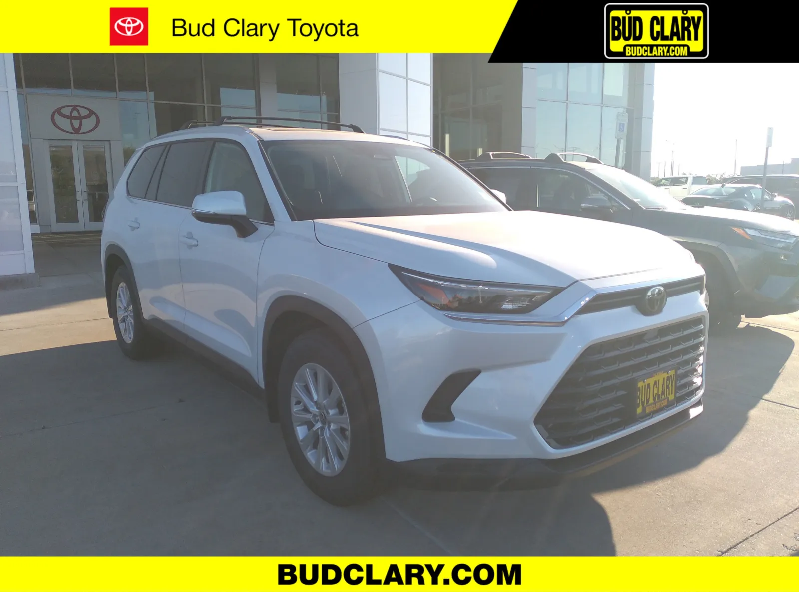 White 2025 Toyota Grand Highlander XLE for sale in Union Gap, WA