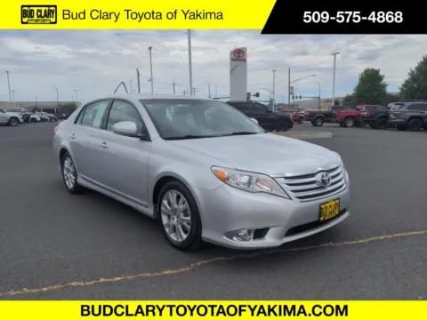 Silver 2011 Toyota Avalon Limited for sale in Union Gap, WA