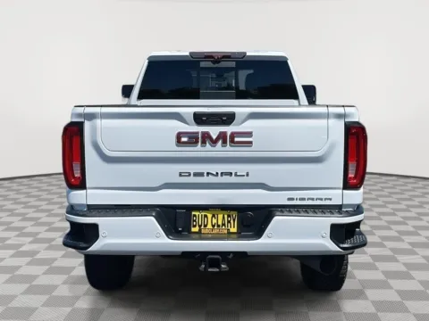 More photos of 2020 GMC Sierra 2500HD Denali at Toyota of Yakima, WA
