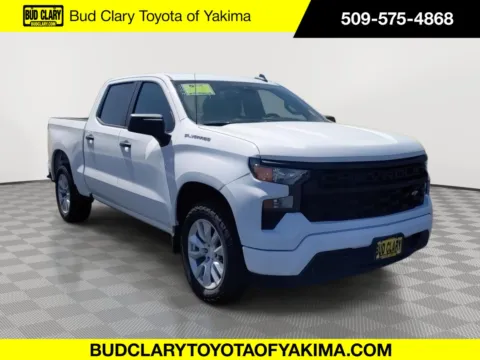 White 2022 Chevrolet Silverado 1500 Custom for sale in Union Gap, WA