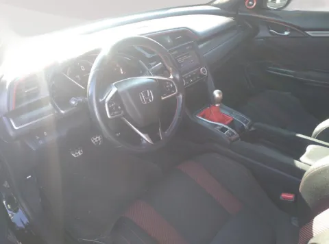 More photos of 2020 Honda Civic Si Sedan Si w/Summer Tires at Toyota of Yakima, WA