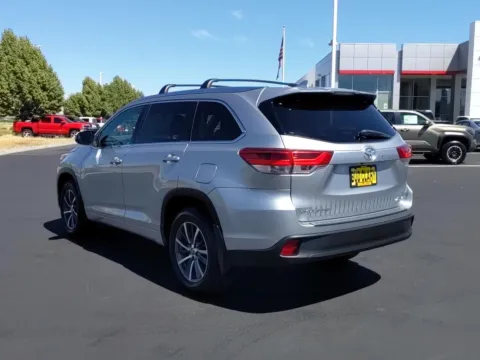 More photos of 2017 Toyota Highlander XLE at Toyota of Yakima, WA