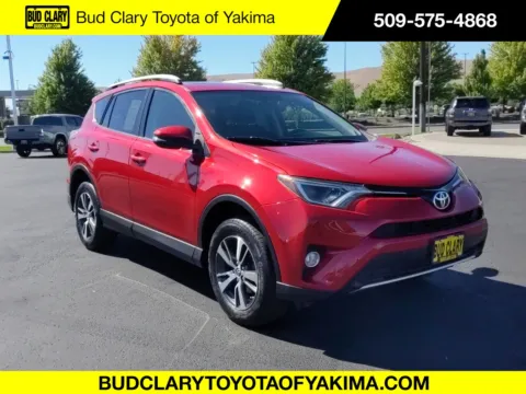 Red 2016 Toyota RAV4 XLE for sale in Union Gap, WA