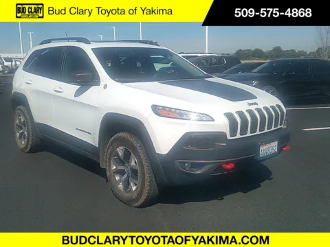 White 2015 Jeep Cherokee Trailhawk for sale in Union Gap, WA