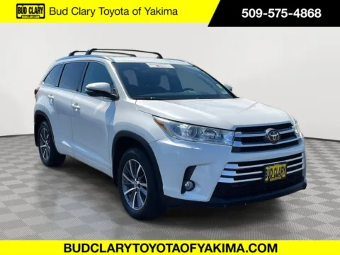 White 2018 Toyota Highlander XLE for sale in Union Gap, WA