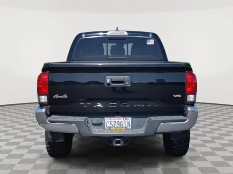 More photos of 2018 Toyota Tacoma SR5 at Toyota of Yakima, WA