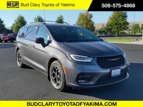 Gray 2021 Chrysler Pacifica Hybrid Touring L for sale in Union Gap, WA