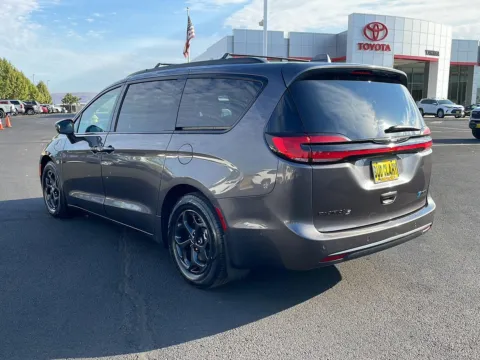 More photos of 2021 Chrysler Pacifica Hybrid Touring L at Toyota of Yakima, WA