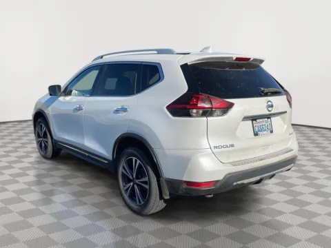 More photos of 2018 Nissan Rogue SL at Toyota of Yakima, WA
