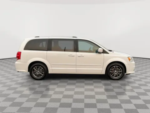 Photos of 2017 Dodge Grand Caravan SXT for sale in Union Gap, WA at Toyota of Yakima