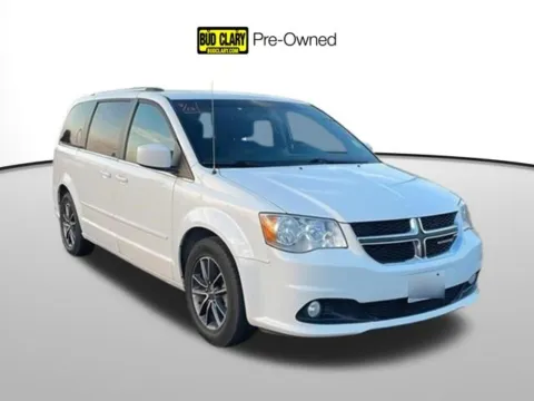 White 2017 Dodge Grand Caravan SXT for sale in Union Gap, WA