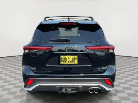 More photos of 2022 Toyota Highlander XSE at Toyota of Yakima, WA