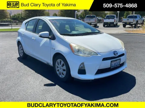 White 2013 Toyota Prius c Three for sale in Union Gap, WA