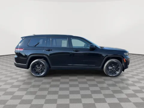 Photos of 2024 Jeep Grand Cherokee L Altitude for sale in Union Gap, WA at Toyota of Yakima