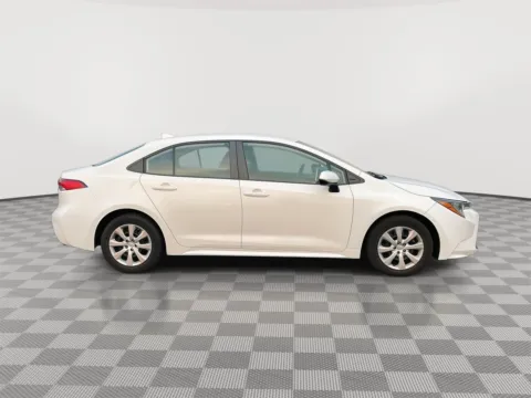 Photos of 2021 Toyota Corolla LE for sale in Union Gap, WA at Toyota of Yakima