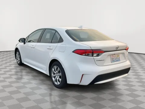 More photos of 2021 Toyota Corolla LE at Toyota of Yakima, WA