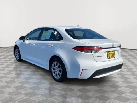 More photos of 2021 Toyota Corolla LE at Toyota of Yakima, WA