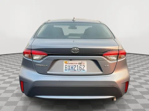 More photos of 2021 Toyota Corolla LE at Toyota of Yakima, WA