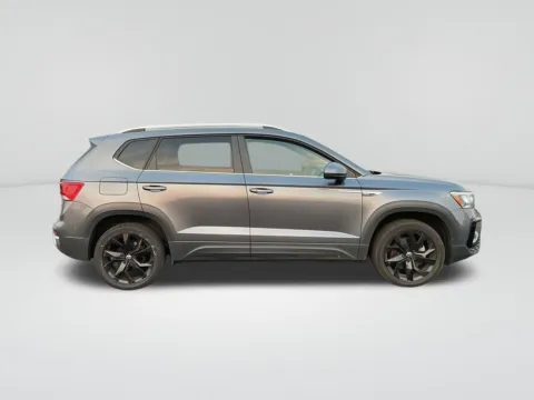 Photos of 2022 Volkswagen Taos 1.5T SE for sale in Union Gap, WA at Toyota of Yakima