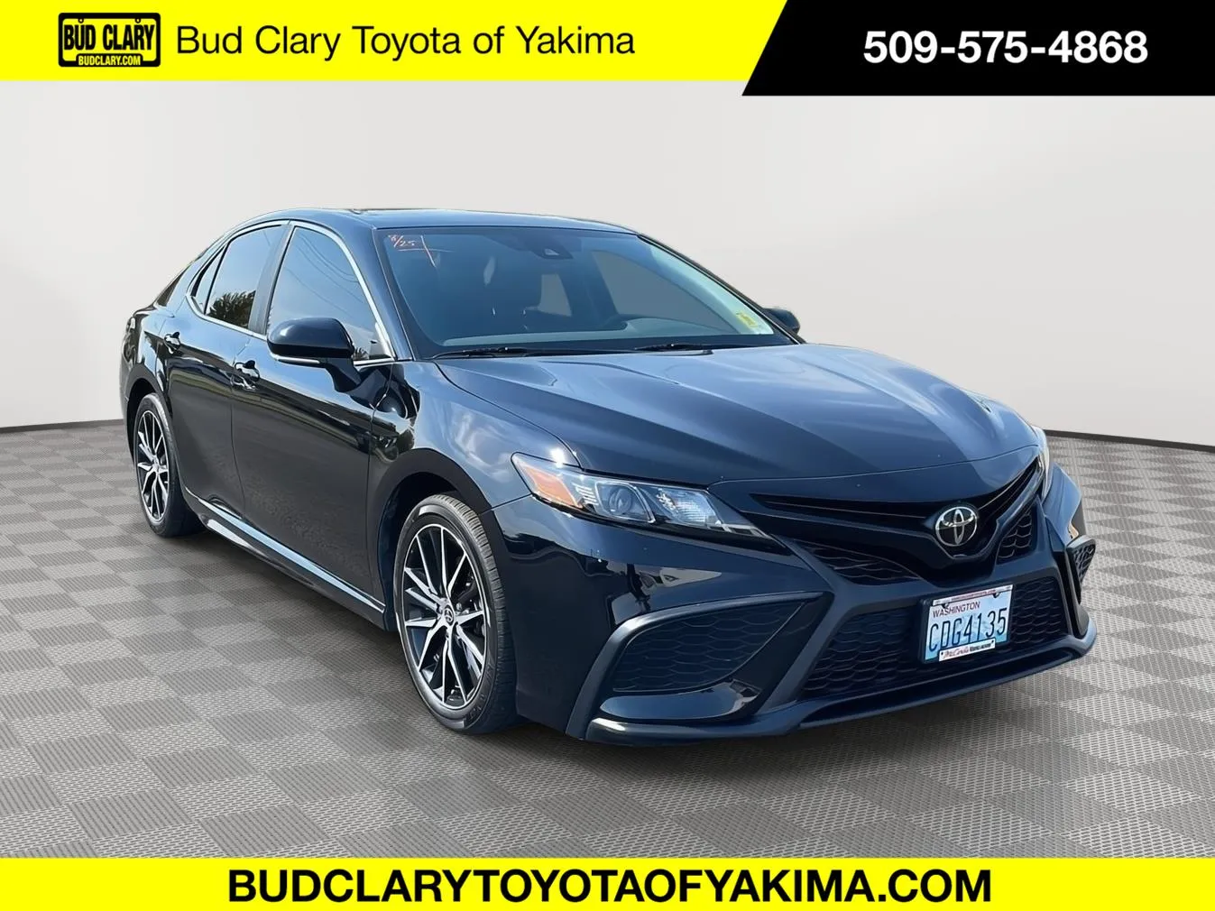 Black 2022 Toyota Camry SE for sale in Union Gap, WA