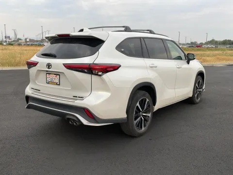 Another view of 2022 Toyota Highlander XSE for sale in Union Gap, WA at Toyota of Yakima