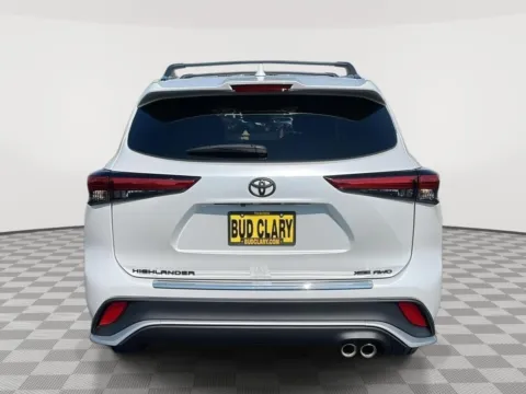 More photos of 2022 Toyota Highlander XSE at Toyota of Yakima, WA