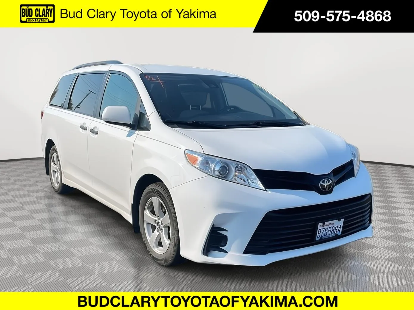 White 2019 Toyota Sienna L for sale in Union Gap, WA