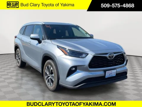 Silver 2022 Toyota Highlander XLE for sale in Union Gap, WA
