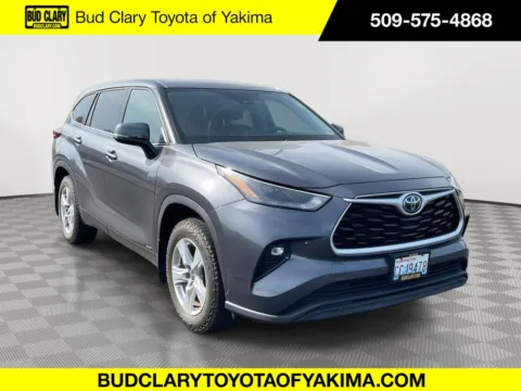 Gray 2022 Toyota Highlander Hybrid LE for sale in Union Gap, WA