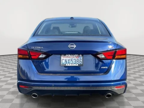 More photos of 2024 Nissan Altima 2.5 SR at Toyota of Yakima, WA