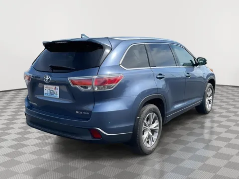 Another view of 2015 Toyota Highlander XLE for sale in Union Gap, WA at Toyota of Yakima