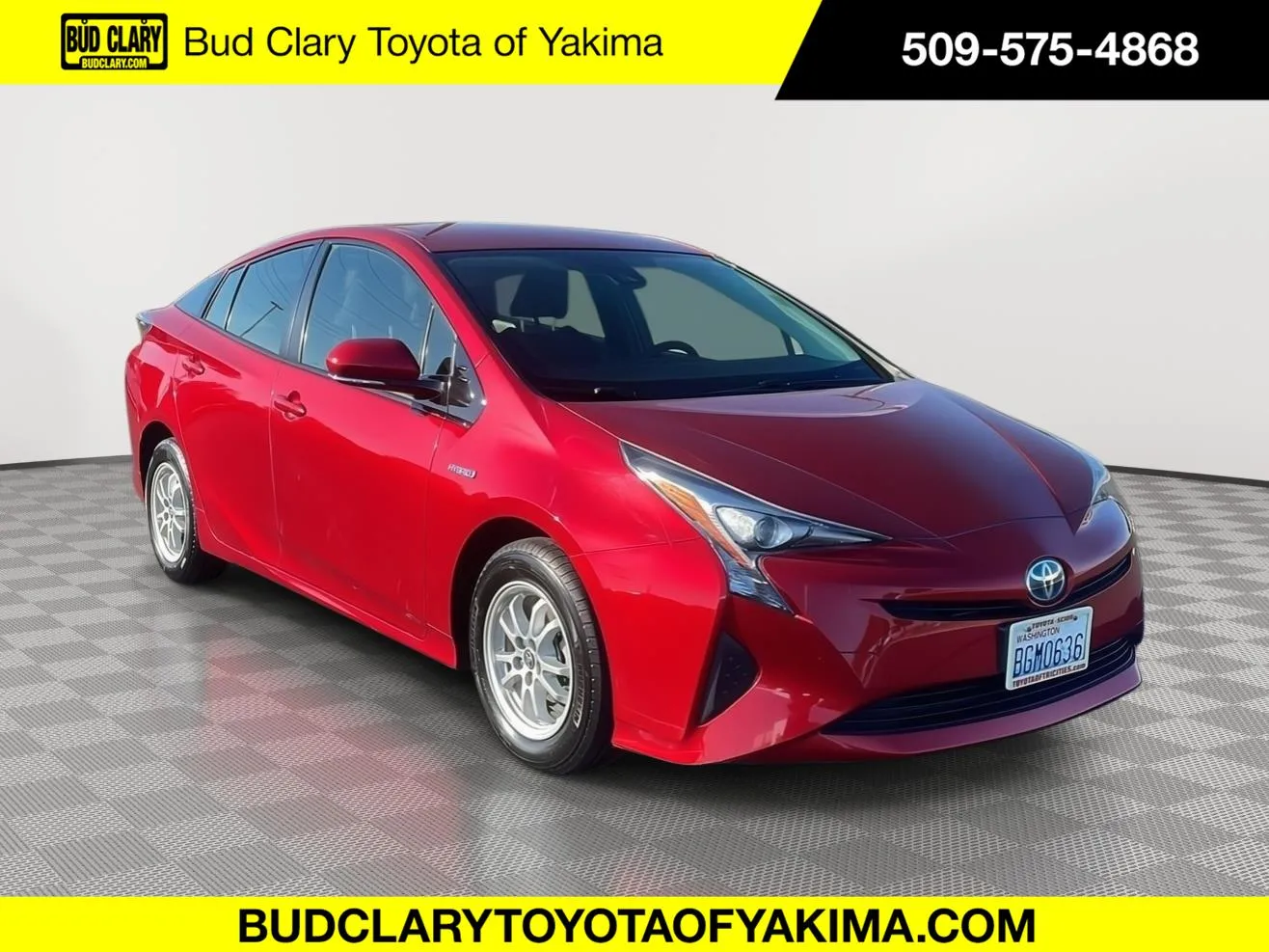 Black 2017 Toyota Prius Four Touring for sale in Union Gap, WA