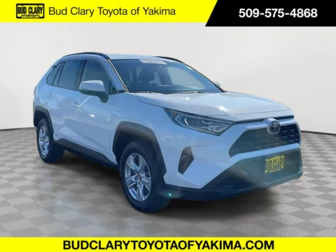 White 2021 Toyota RAV4 Hybrid XLE for sale in Union Gap, WA