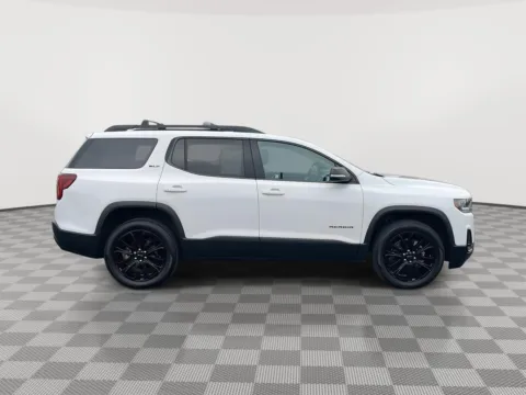 Photos of 2022 GMC Acadia SLT for sale in Union Gap, WA at Toyota of Yakima