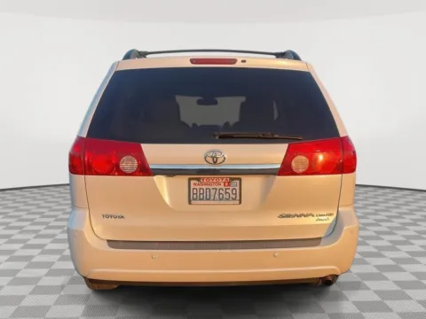 More photos of 2010 Toyota Sienna XLE at Toyota of Yakima, WA