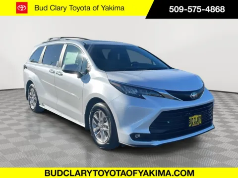 White 2025 Toyota Sienna XLE 7-Passenger for sale in Union Gap, WA