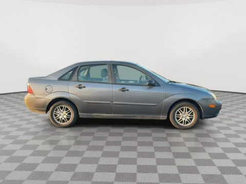 Photos of 2007 FORD Focus ZX4 SES for sale in Union Gap, WA at Toyota of Yakima