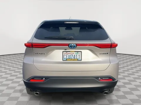 More photos of 2022 Toyota Venza LE at Toyota of Yakima, WA